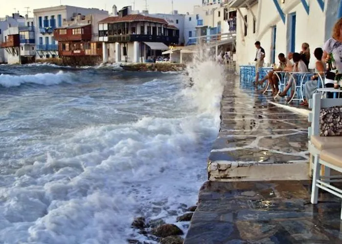 Christy Suites By Alpha Living * Mykonos Town