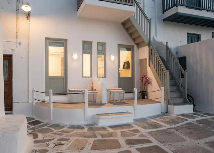 Christy Suites By Alpha Living *